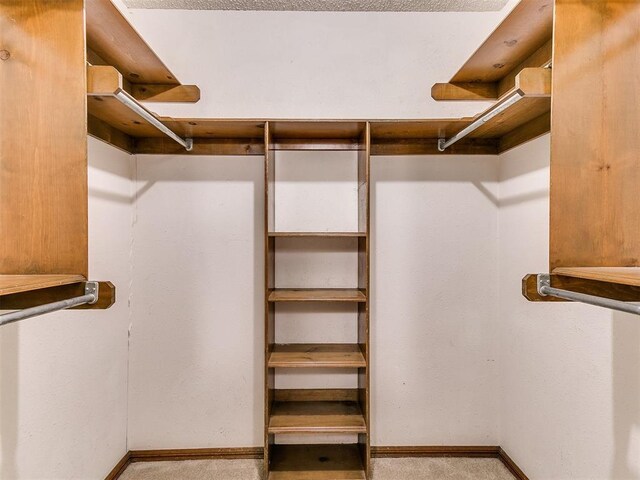 5201 SE 53rd St, Oklahoma City, OK 73135 - spacious closet featuring carpet
