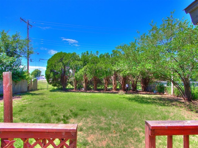 7017 S Miller Ave, Oklahoma City, OK 73159 - view of fenced yard