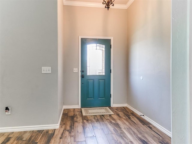 2517 NW 194th St, Edmond, OK 73012 - foyer with crown molding and wood finished floors