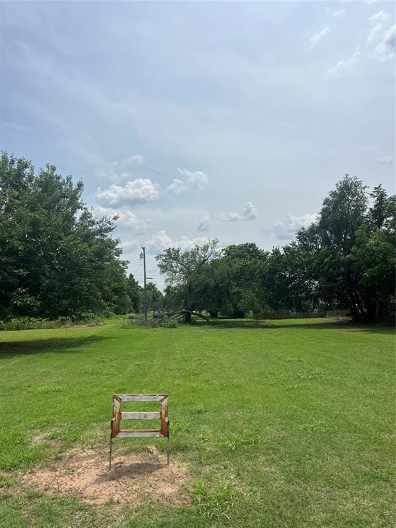 W Sanderson St, Crescent, OK 73028