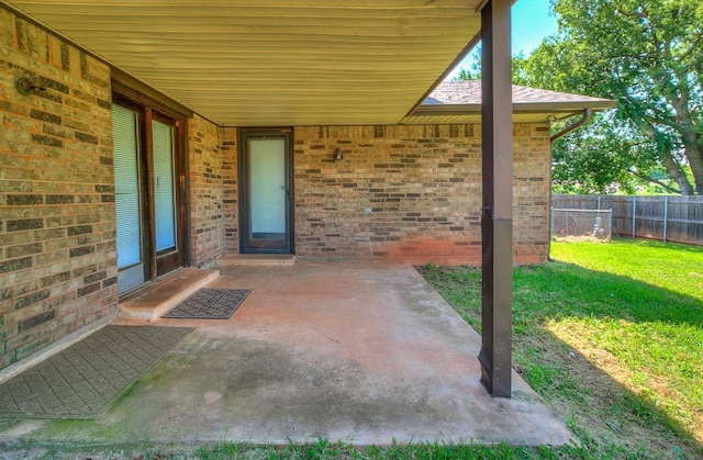 1405 Creston Way, Edmond, OK 73012 - view of patio / terrace