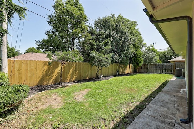 2617 NW 58th St, Oklahoma City, OK 73112 - view of fenced backyard