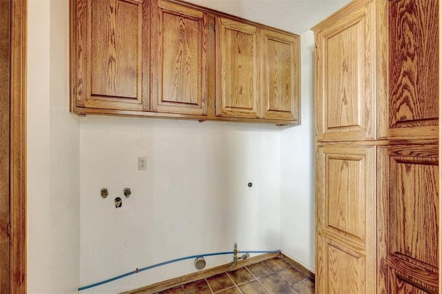 302 Tanglewood Dr, Yukon, OK 73099 - washroom featuring cabinet space and washer hookup