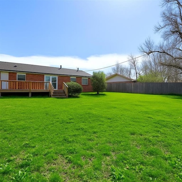 302 Tanglewood Dr, Yukon, OK 73099 - view of yard with a deck