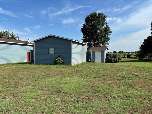 1540 Cross Rd, Altus, OK 29483 - view of green lawn featuring a storage shed