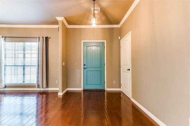 3393 Creek View Ct, Newcastle, OK 73065 - entryway featuring hardwood / wood-style flooring, baseboards, and crown molding