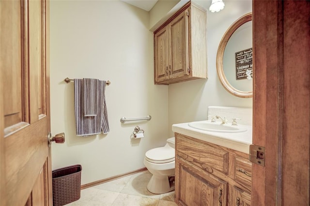 2010 Trailview Ct, Norman, OK 73072 - half bath with vanity, toilet, and baseboards