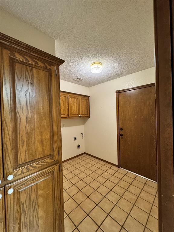 2301 Tanglewood Dr, Edmond, OK 73013 - photo 15
