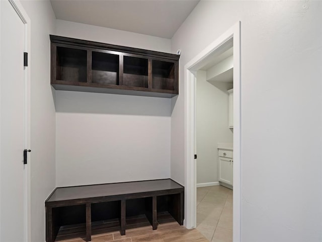 19608 Dalemead Way, Edmond, OK 73012 - view of mudroom