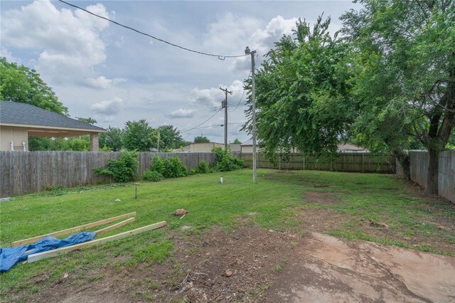 312 SE 45th St, Oklahoma City, OK 73129 - view of fenced backyard
