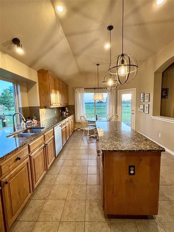 20301 Flowered Meadows Way, Edmond, OK 73012 - photo 9
