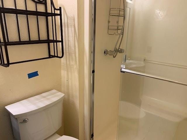 516 Ridgecrest Rd, Edmond, OK 73013 - full bathroom featuring a shower stall