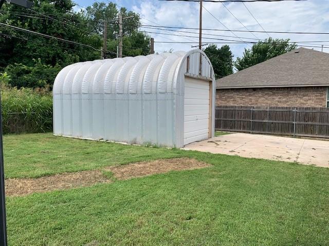 516 Ridgecrest Rd, Edmond, OK 73013 - view of outbuilding