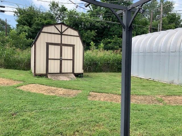516 Ridgecrest Rd, Edmond, OK 73013 - view of shed