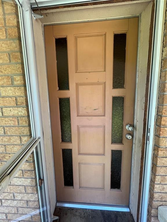 4179 W Gatlin St, Duncan, OK 73535 - view of exterior entry featuring brick siding