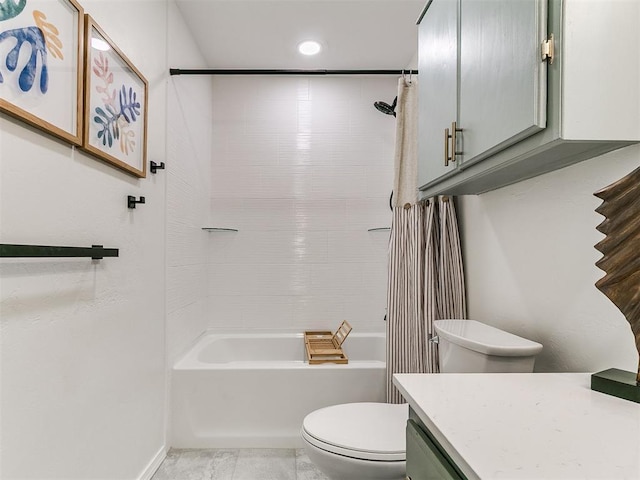 1408 Chimney Hill Rd, Yukon, OK 73099 - bathroom with vanity and shower / bath combo