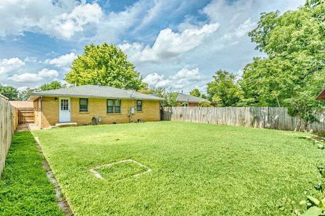 3012 NW 67th St, Oklahoma City, OK 73116 - view of fenced backyard