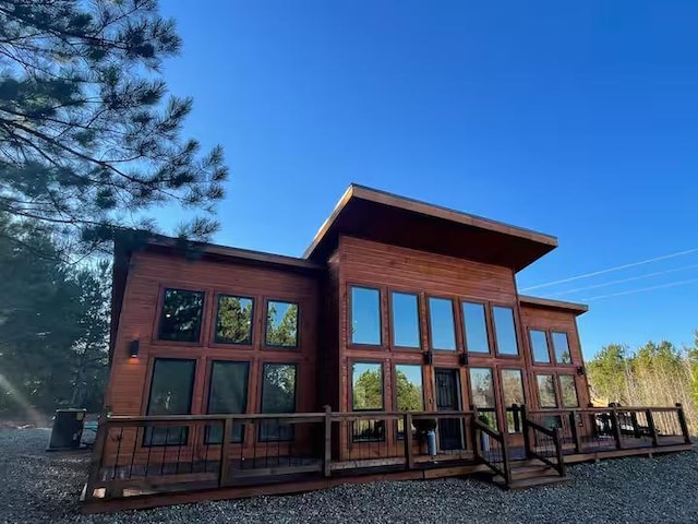 17 Honor Ct, Broken Bow, OK 74728 - back of house featuring a deck