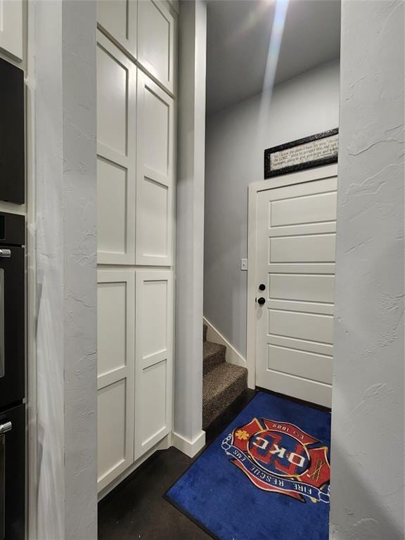26784 Stirrup Ct, Blanchard, OK 73010 - entryway featuring stairway