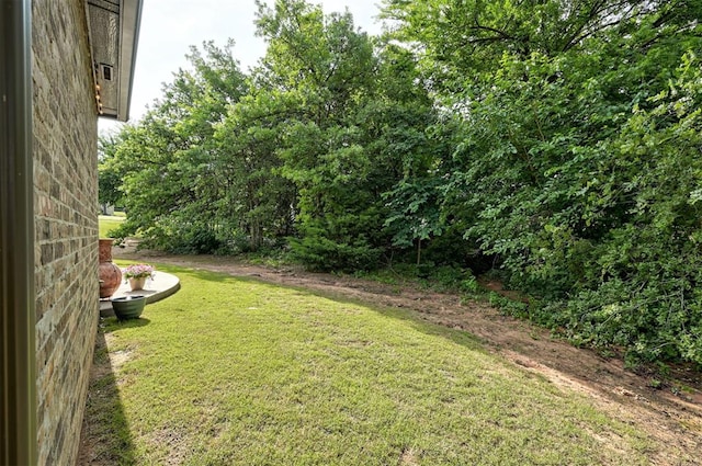 2473 Vellano Ln, Edmond, OK 73034 - view of green lawn