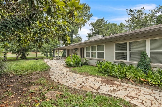 417 Garth Brooks Blvd, Yukon, OK 73099 - view of grassy yard