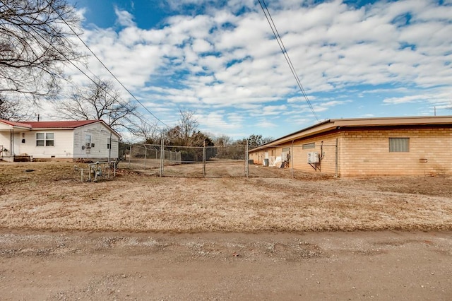 402 W Highland St, Tecumseh, OK 74873 - photo 3