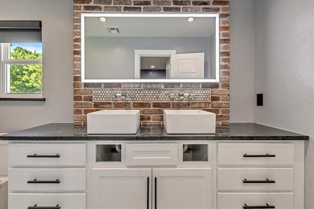 1205 Shalamar Rd, Edmond, OK 73013 - bathroom featuring double vanity