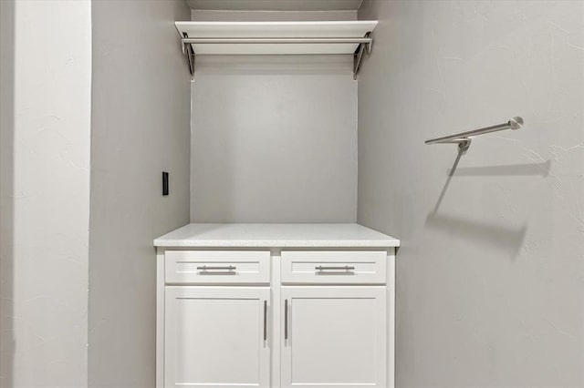 1205 Shalamar Rd, Edmond, OK 73013 - view of closet