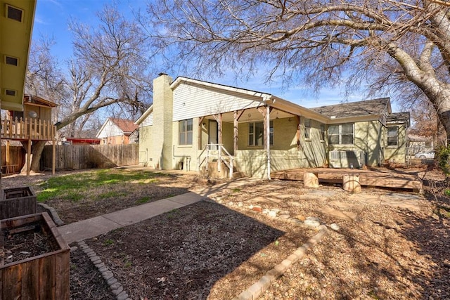 3208 NW 47th St, Oklahoma City, OK 73112 - view of front of home with a chimney