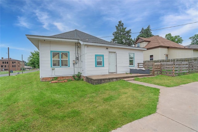 502 S 7th St, Chickasha, OK 73018 - rear view of property