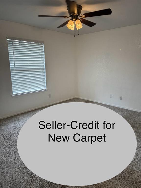 3000 Chautauqua Ave Unit 208, Norman, OK 73072 - unfurnished room with carpet and ceiling fan