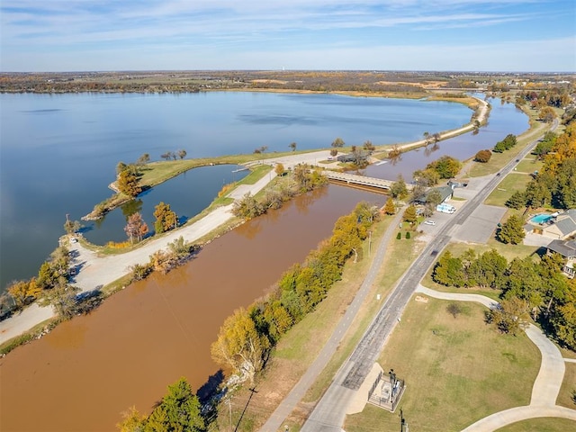 3100 N Eagle Ln, Bethany, OK 73008 - view of property location featuring a large body of water