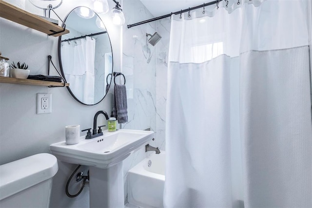 1218 N Brookline Ave, Oklahoma City, OK 73107 - full bathroom with shower / bath combo with shower curtain and toilet