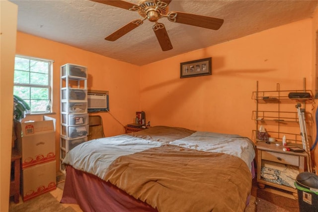 17856 Beechnut Ln, Alex, OK 73003 - carpeted bedroom featuring a textured ceiling and ceiling fan