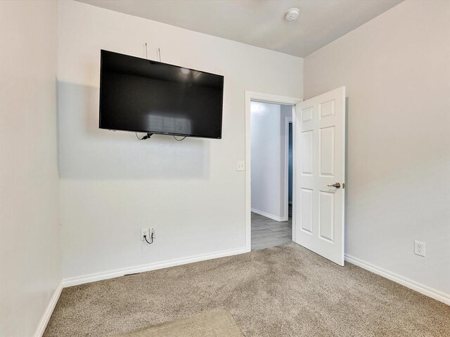 837 SE 68th St, Oklahoma City, OK 73149 - unfurnished bedroom with carpet and baseboards