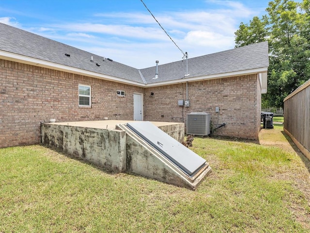 837 SE 68th St, Oklahoma City, OK 73149 - view of storm shelter featuring a yard