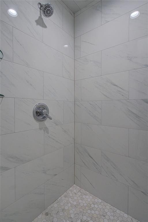 2006 Ithaca Dr, Norman, OK 73071 - full bath with a tile shower