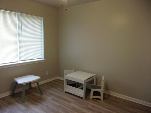 3018 N Beard Ave, Shawnee, OK 74804 - sitting room with wood finished floors and baseboards