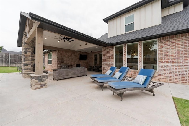 5017 Yale Bridge Ct, Edmond, OK 73034 - view of patio featuring an outdoor hangout area and a ceiling fan
