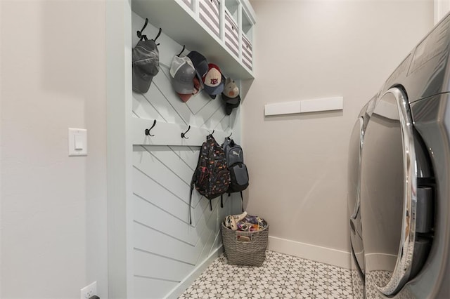 5017 Yale Bridge Ct, Edmond, OK 73034 - mudroom featuring tile patterned floors and washer and dryer