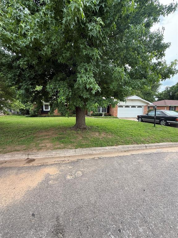 8726 Silver Creek Dr, Spencer, OK 73084 - photo 1
