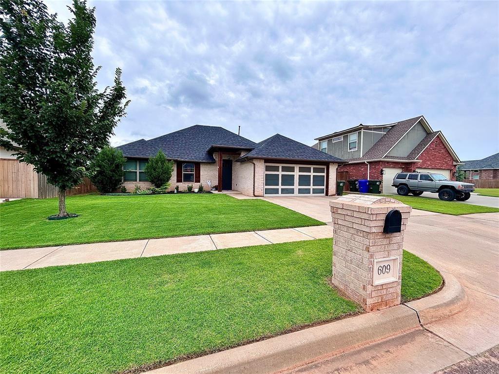 609 Vintage Dr, Norman, OK 73069 - photo 1