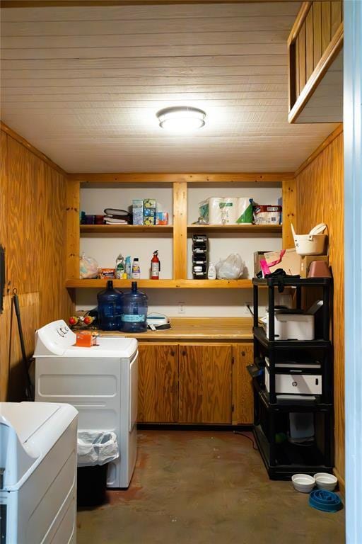 1702 W Boyd St, Norman, OK 73069 - storage featuring washer / clothes dryer
