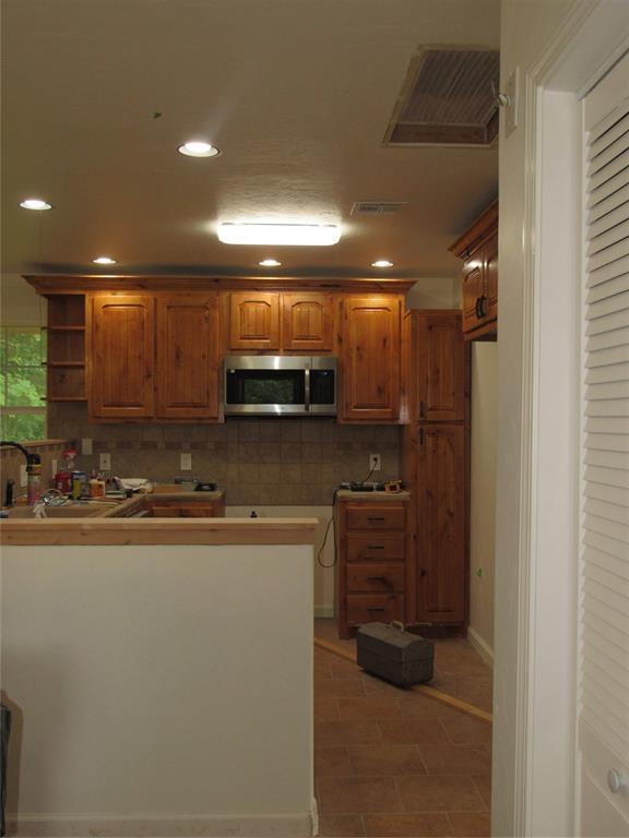 Listing photo 23 - caption unavailable