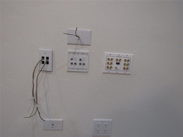 Listing photo 30 - caption unavailable