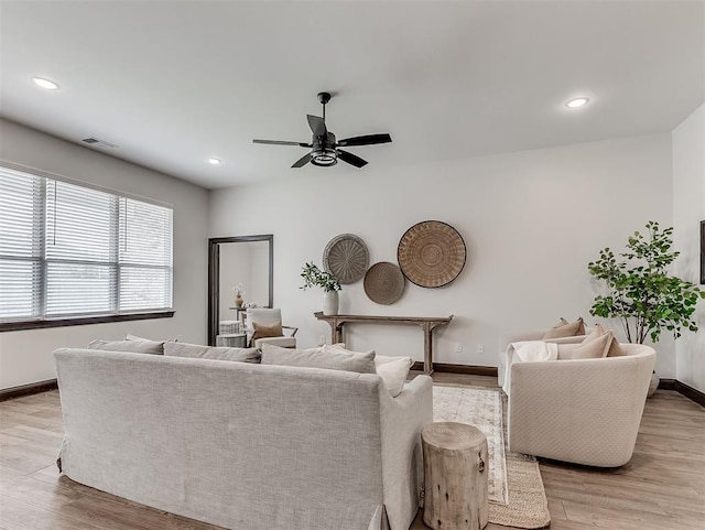2436 NW 179th St, Edmond, OK 73012 - living area with a ceiling fan, light wood-style floors, and recessed lighting