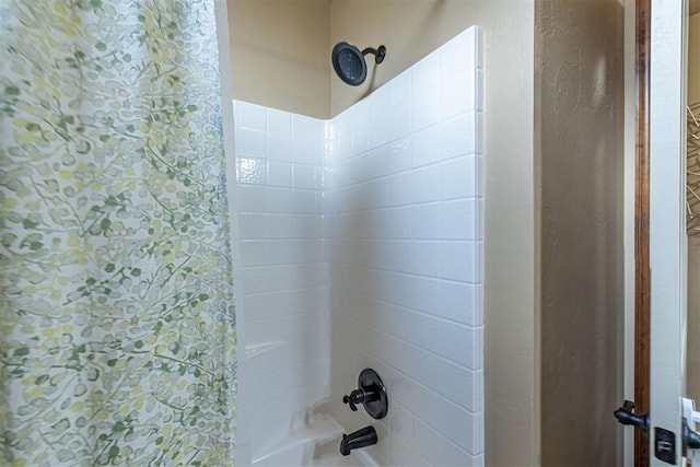 716 SW 157th St, Oklahoma City, OK 73170 - bathroom with shower / tub combo