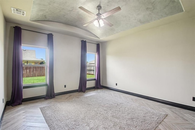 8401 NW 140th St, Oklahoma City, OK 73142 - unfurnished room featuring ceiling fan and vaulted ceiling