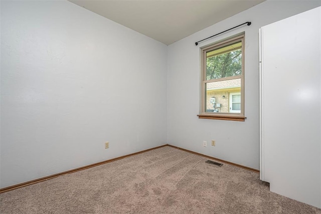 912 S Boynton Ave, El Reno, OK 73036 - unfurnished room with carpet and baseboards