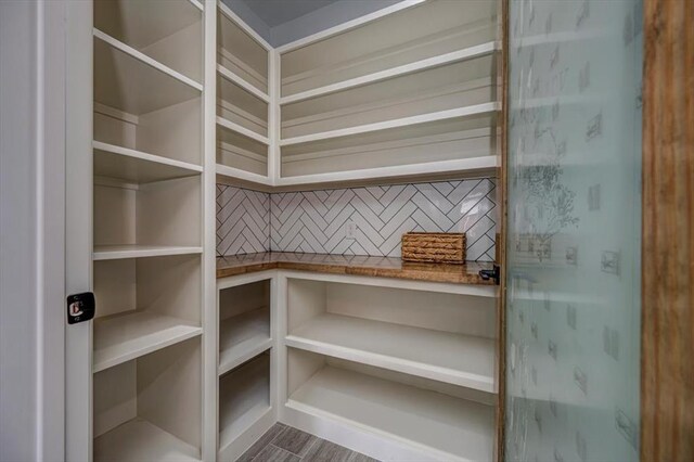 1890 E Industrial Rd, Guthrie, OK 73044 - view of pantry